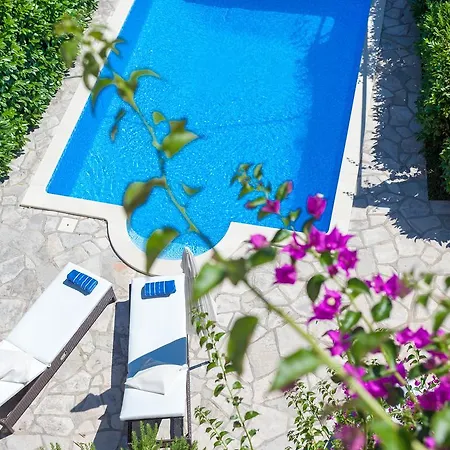 Villa Aridea